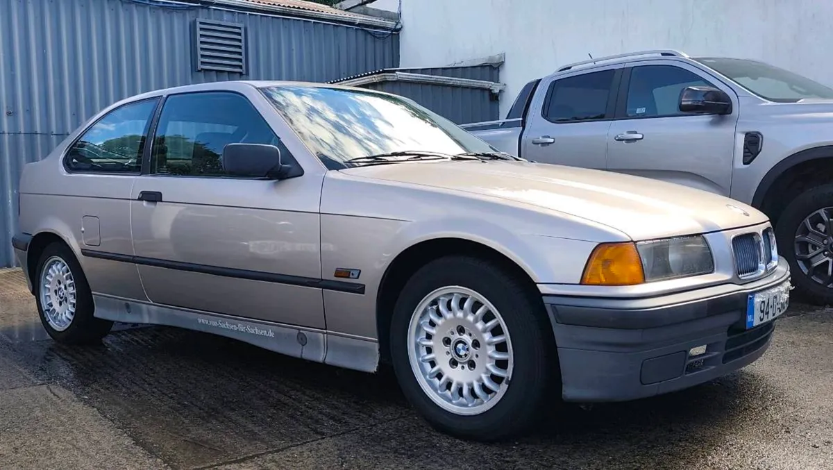 Bmw E36 Compact Left Hand Drive - Image 1