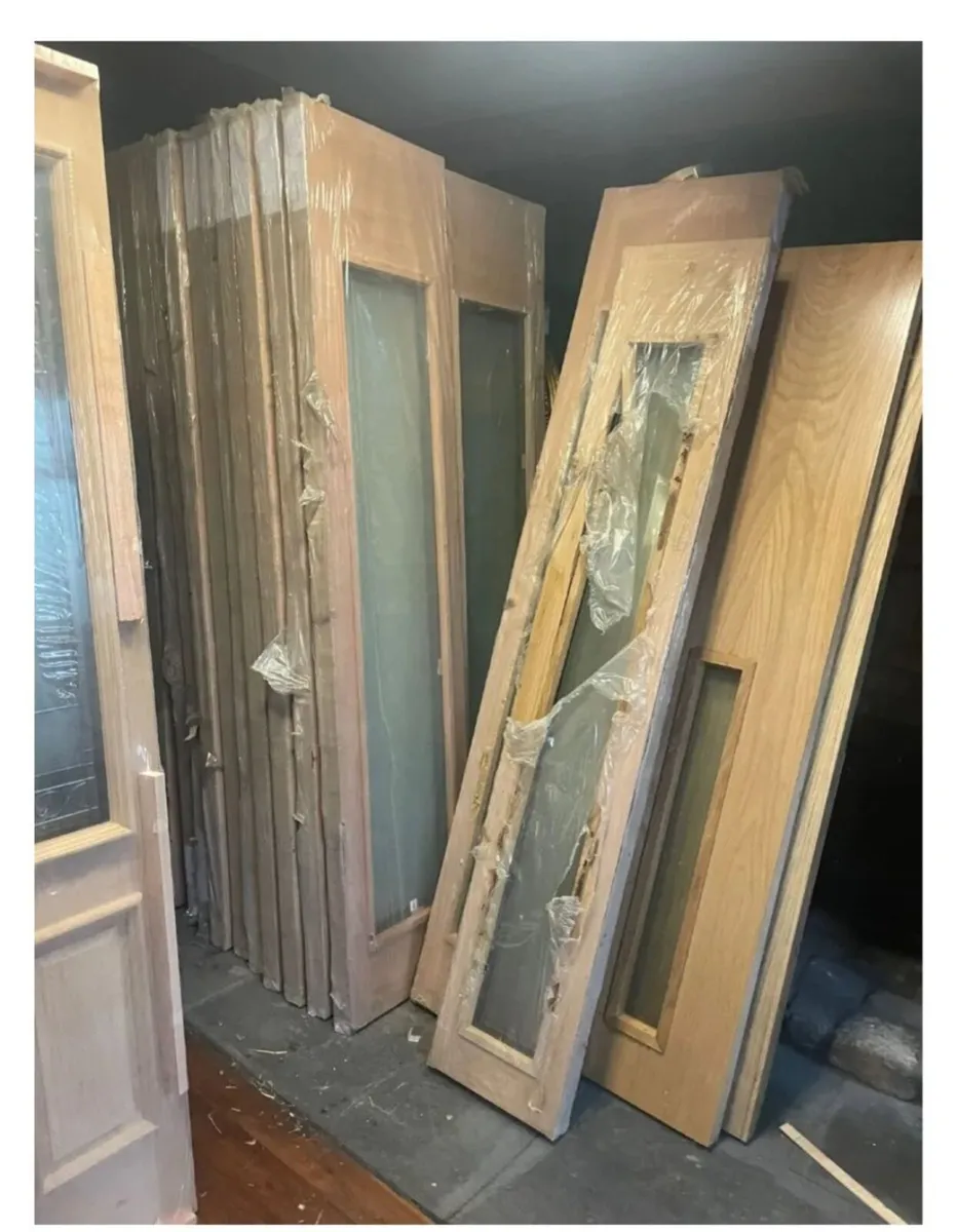 🚪 A GLIMPSE OF OUR CURRENT RECLAIMED DOOR COLLECT - Image 4