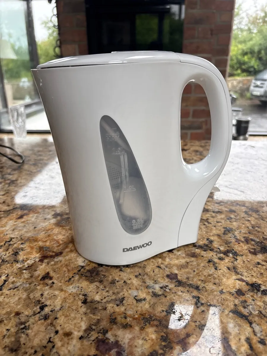Daewood 1.7l electrical kettle