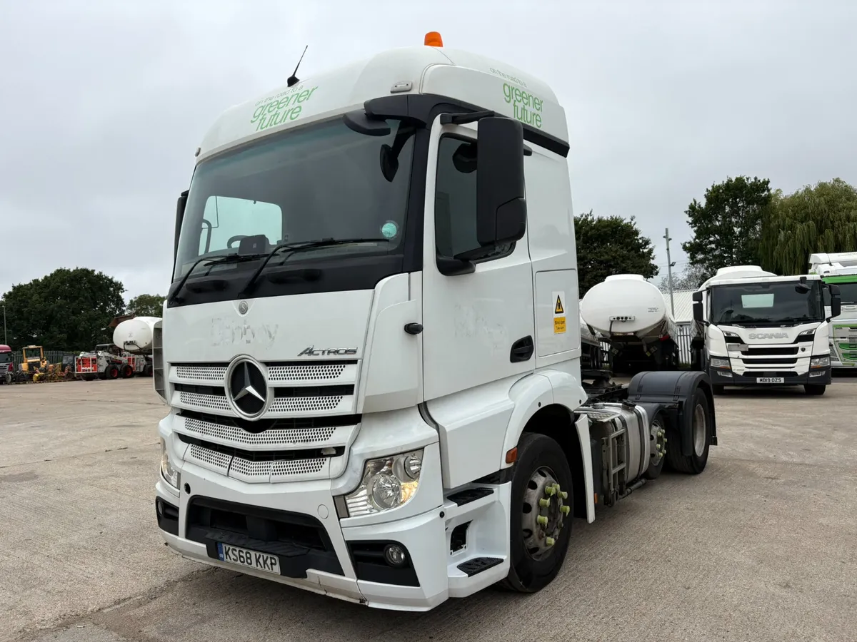 2018 MERCEDES BENZ ACTROS 2446 - Image 4