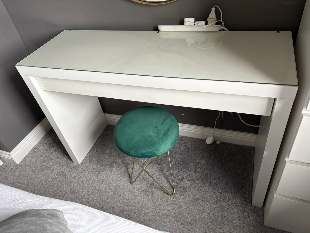 IKEA MALM Dressing Table - Image 1
