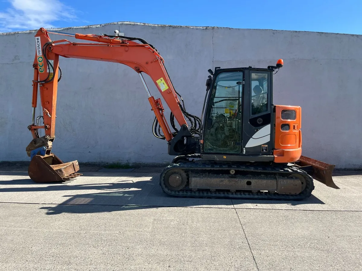 Hitachi ZX85 USB-5A 2015 For Sale - Image 2