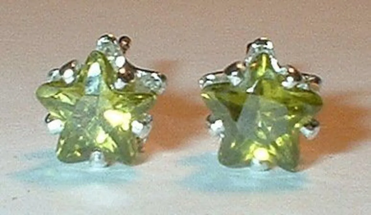 Vintage Sterling Silver Peridot Stud Earrings - Image 3