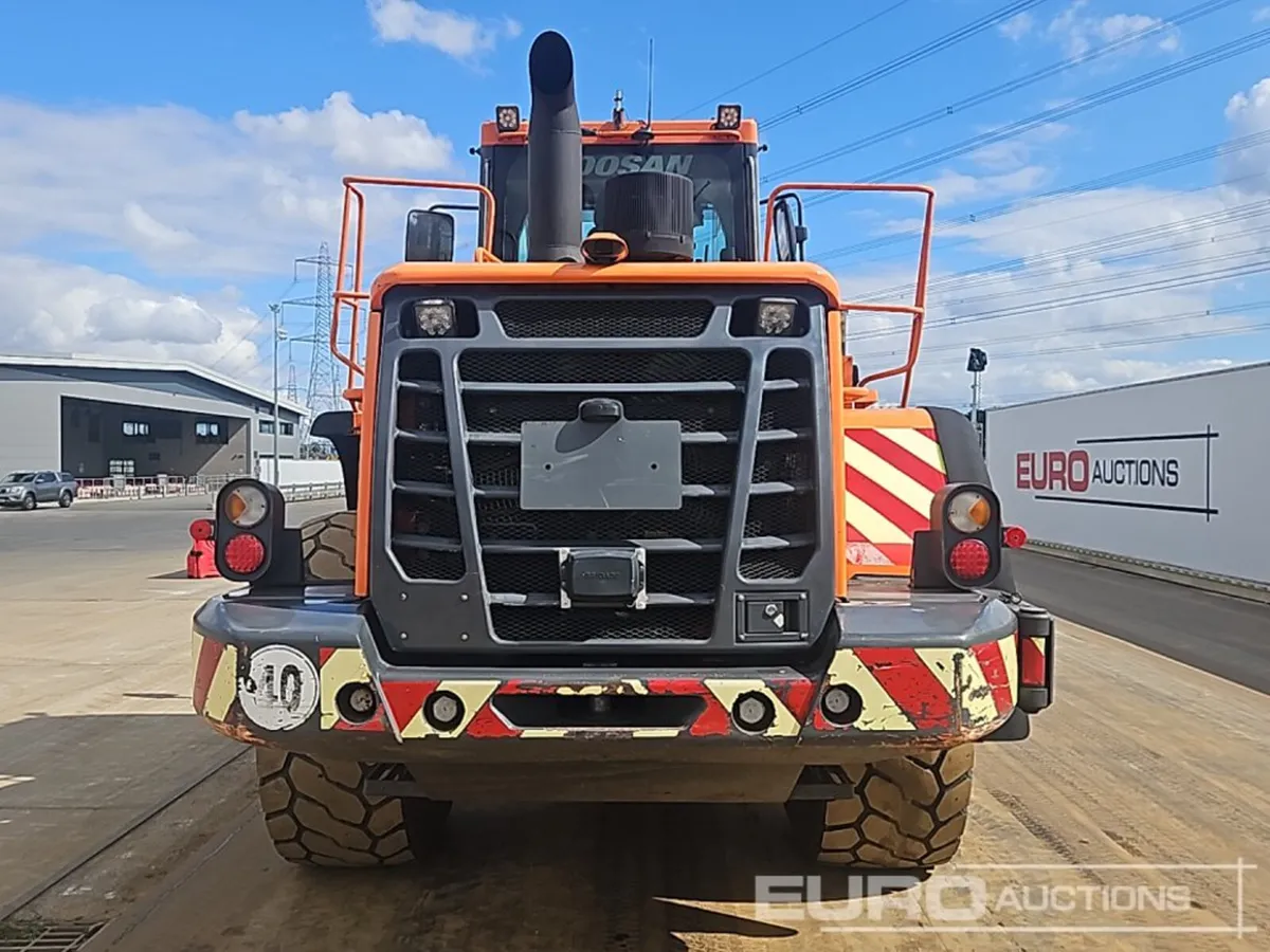 2015 Doosan DL350-5 - Image 3