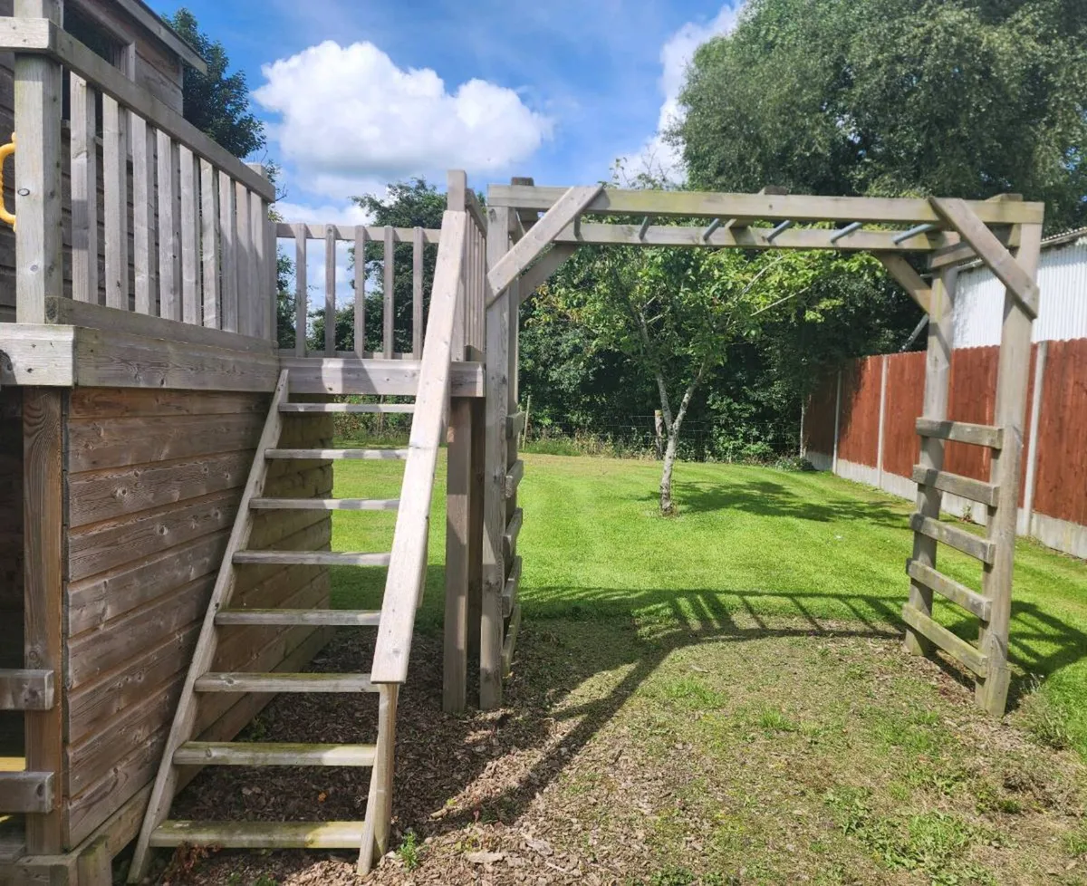 Kids swing set - Image 3