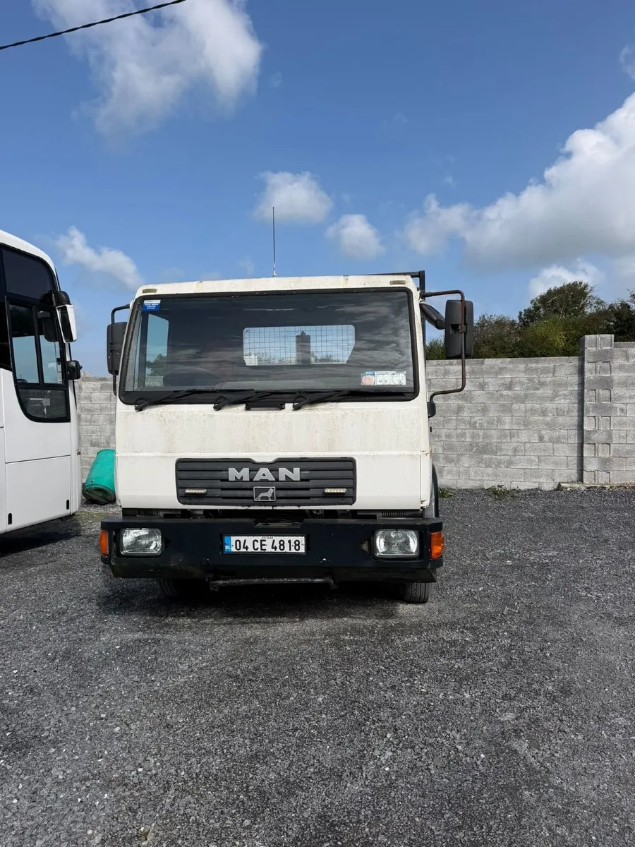Man 4 Tonne Truck - Image 1