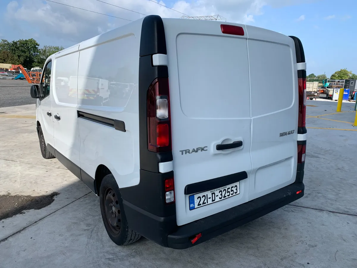 UNRESERVED 2022 RENAULT TRAFIC 130 FOR AUCTION - Image 3