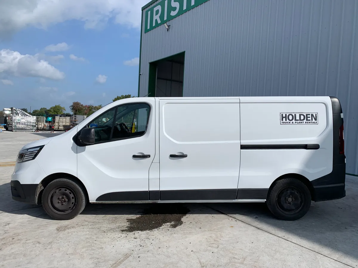 UNRESERVED 2022 RENAULT TRAFIC 130 FOR AUCTION - Image 2
