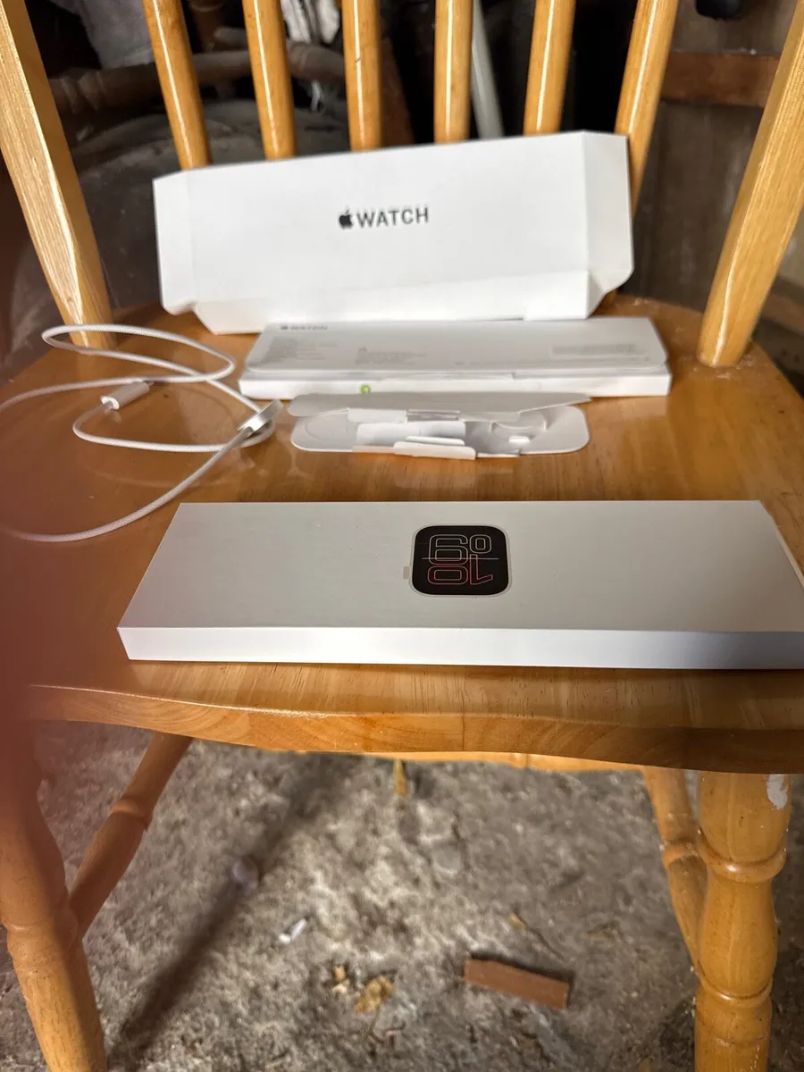 Appel watch - Image 1
