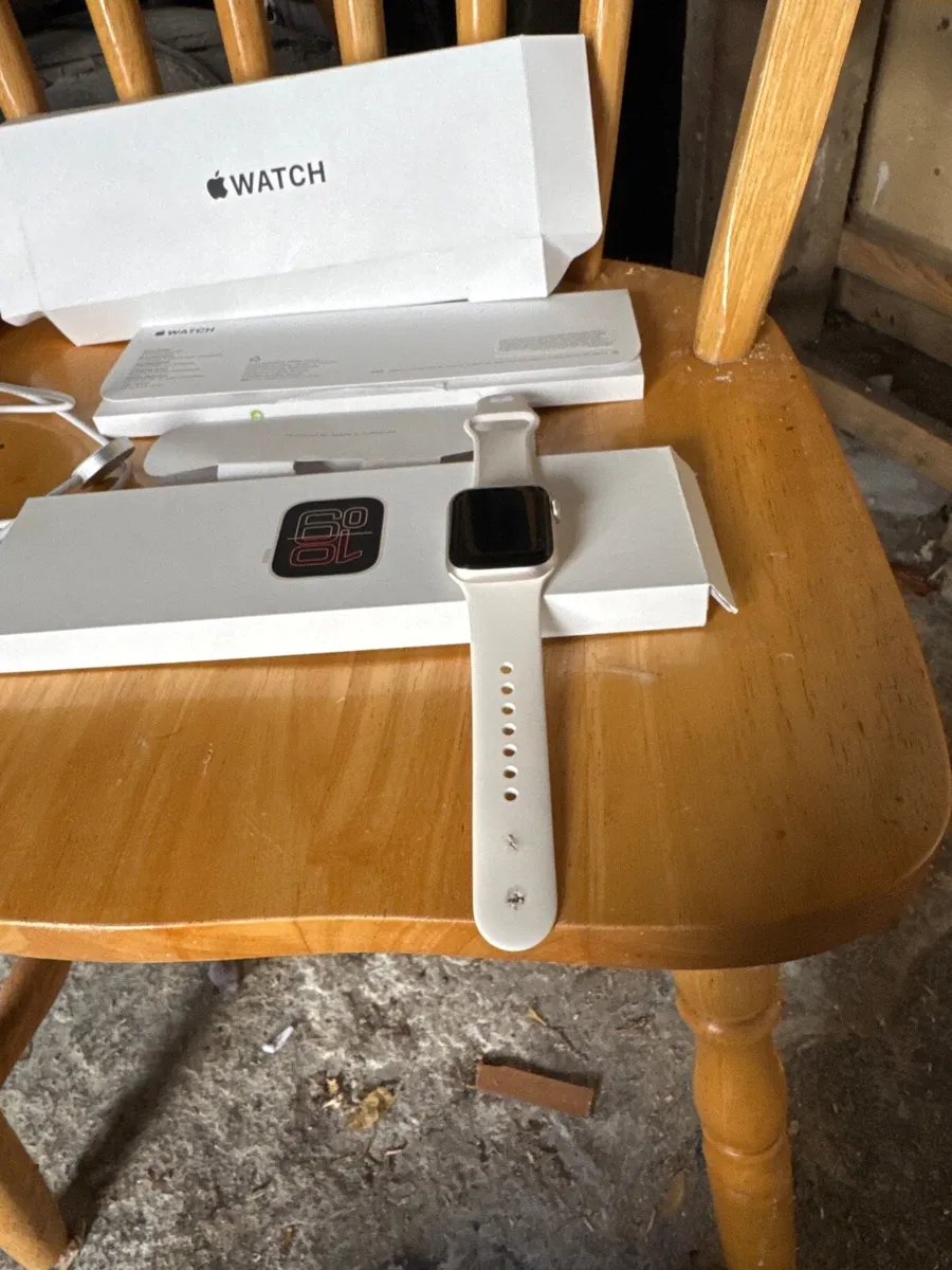 Appel watch - Image 2