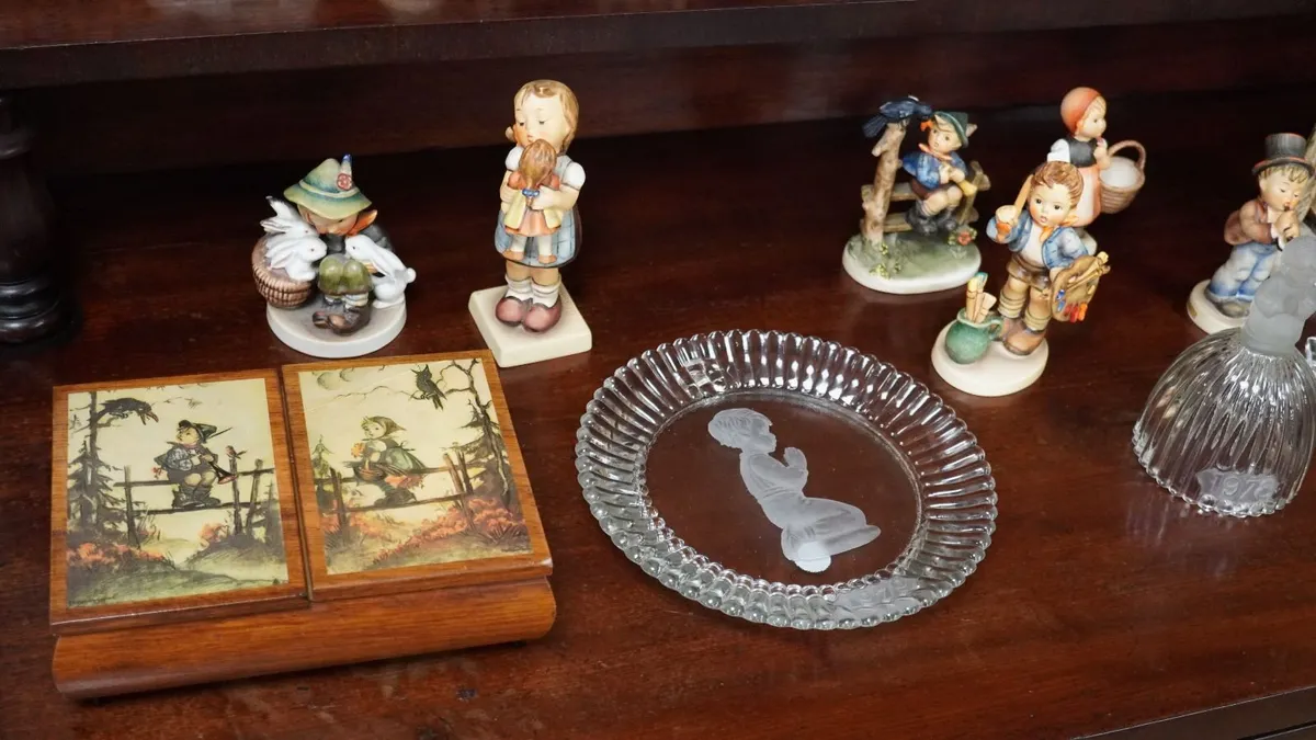 Hummel Figurines Collection - Image 3