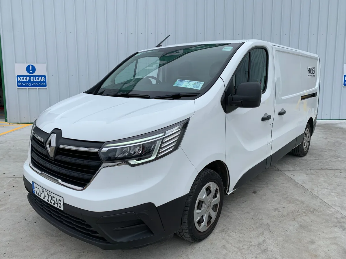 UNRESERVED 2022 RENAULT TRAFIC 130 FOR AUCTION - Image 1