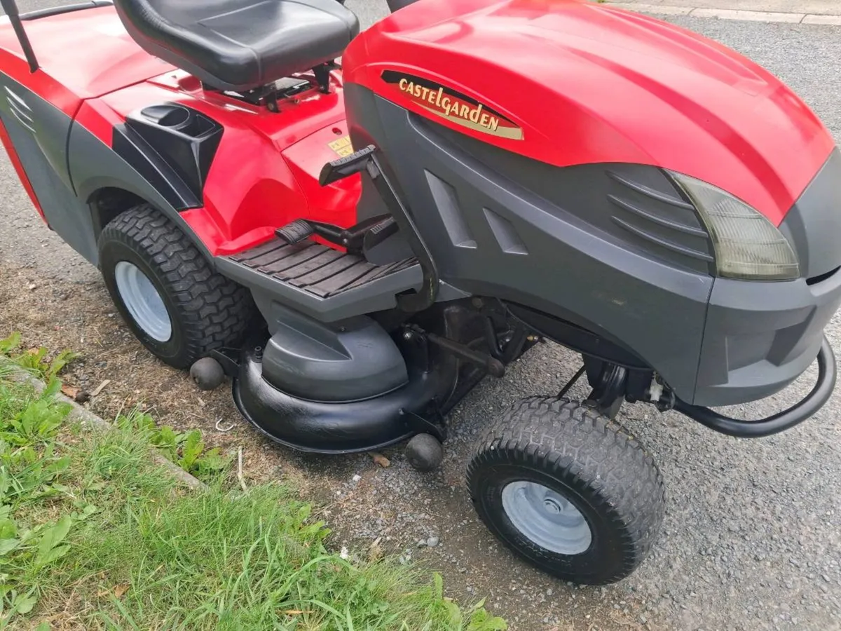 Castlegarden xt180 lawnmower - Image 2