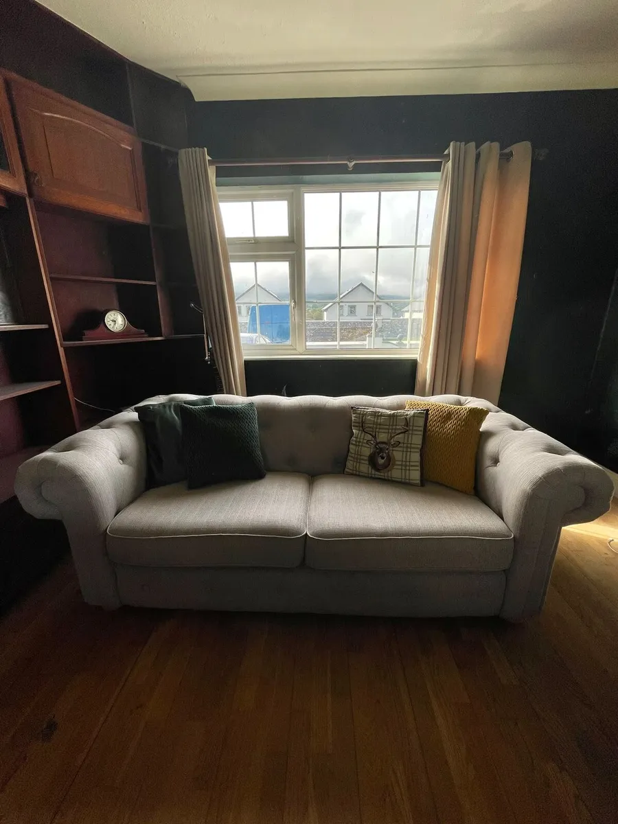 Pair of Chesterfield Sofas - Image 1