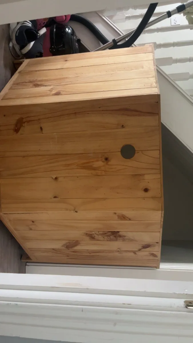Cabinet - Image 2