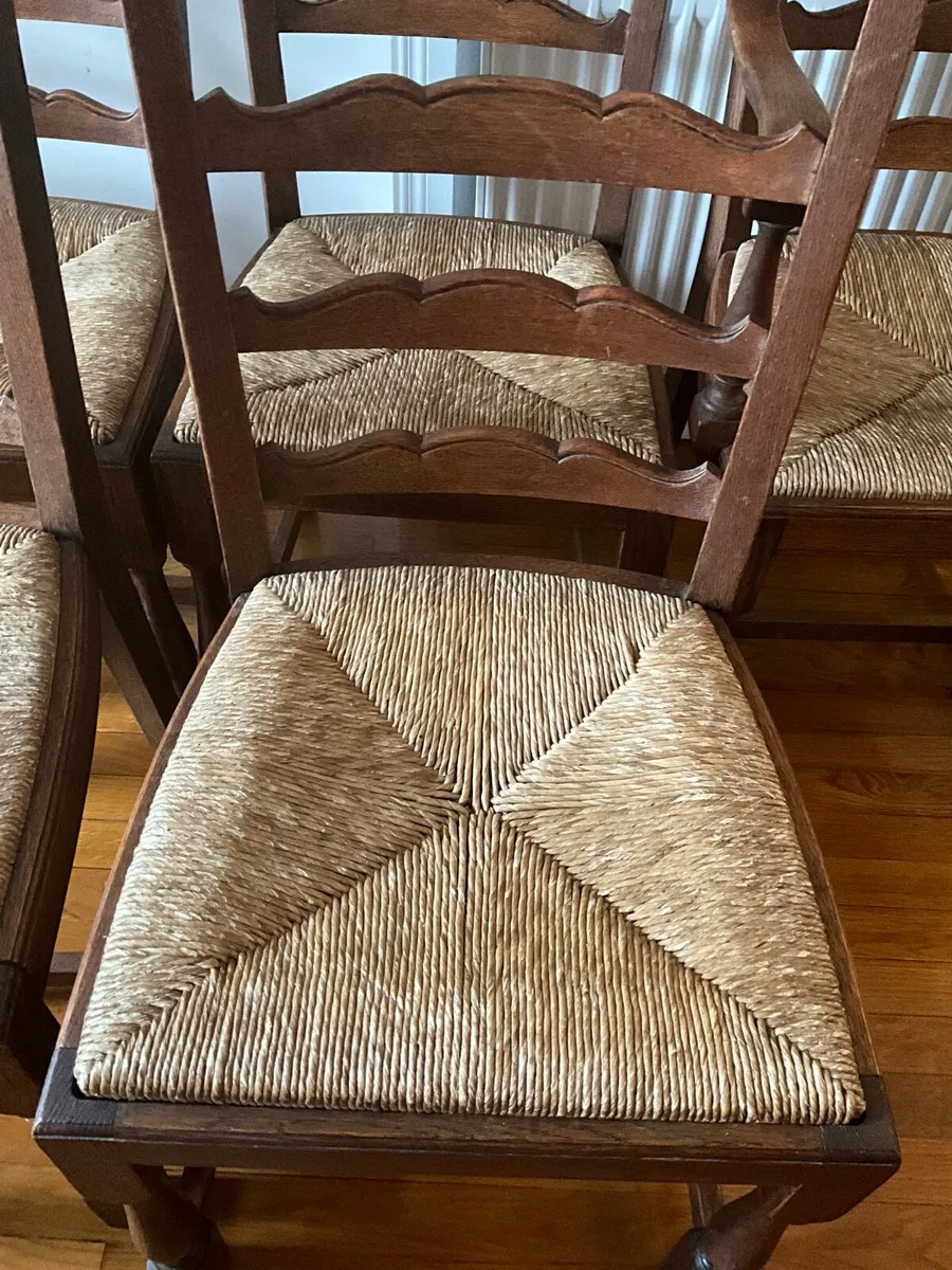 Vintage 6nOak Ladder Back Chairs with Rush Seats - Image 2