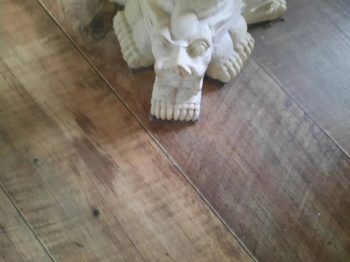 Vintage Resin Table - Image 3