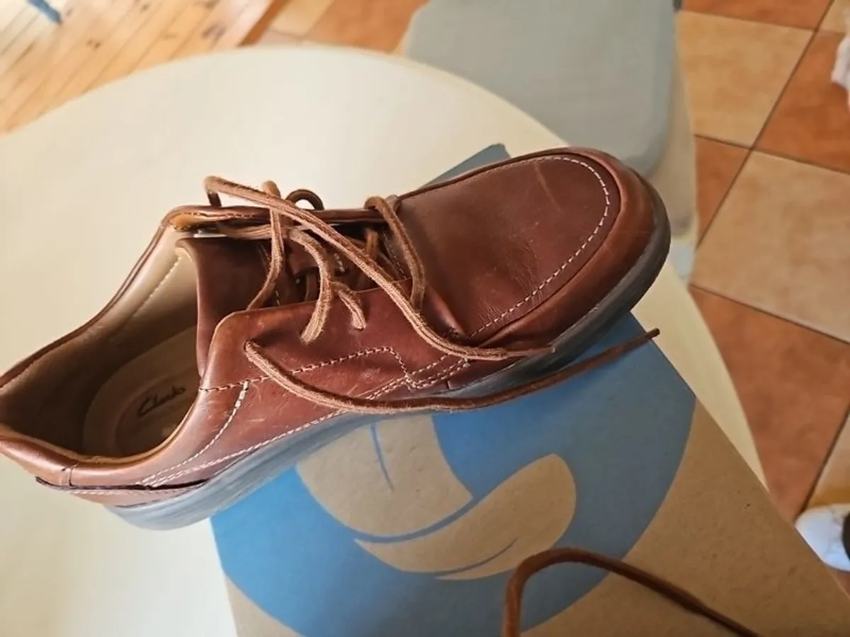 Mens Brown leather Clarks Shoes - Image 3