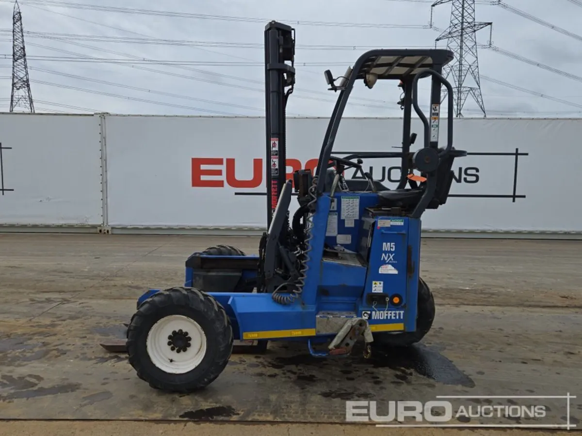 2022 Moffett M5 25.3 NX V - Image 2