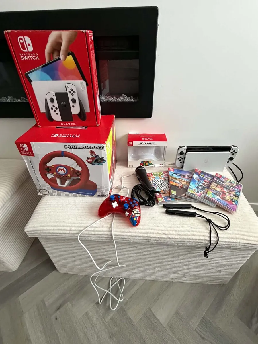 Nintendo switch - Image 1
