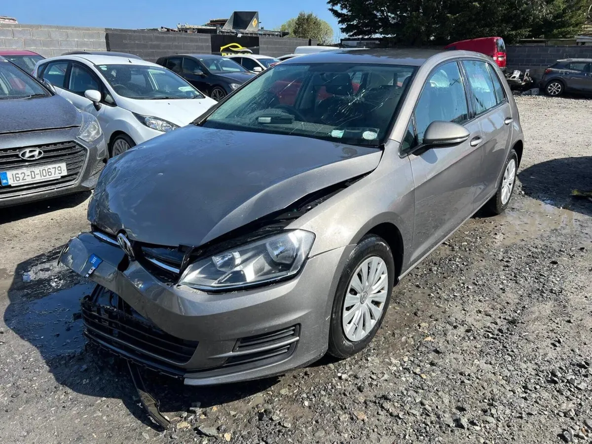 2015 Vw Golf 1.6 Tdi with parts - Image 3