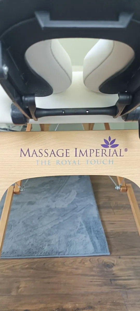 Massage Table/Physio/Reiki/Beauty Massage Imperial - Image 4