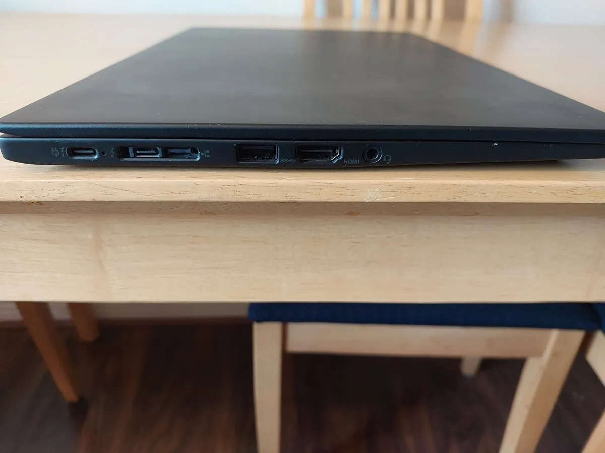 Lenovo ThinkPad X1 Carbon Gen 8 | 10th Gen Core - Image 3