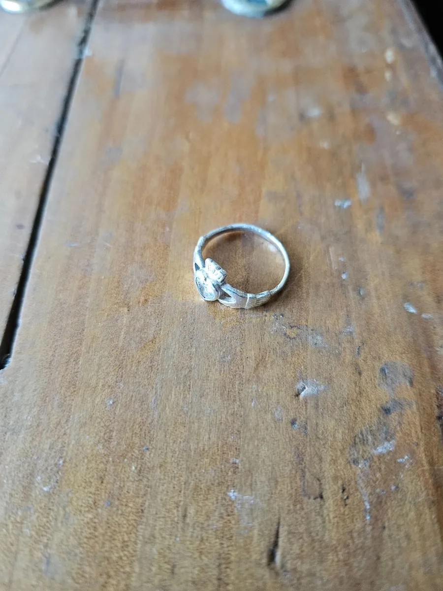 Vintage Ring - Image 2