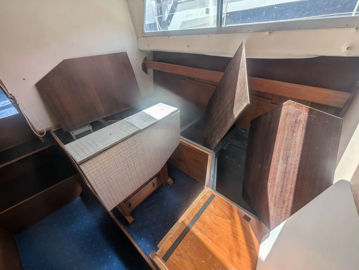 Boat - Image 3