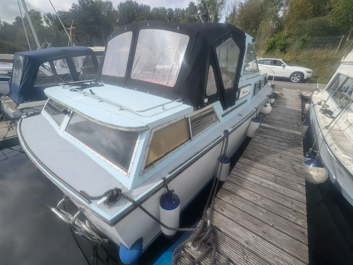 Boat - Image 4