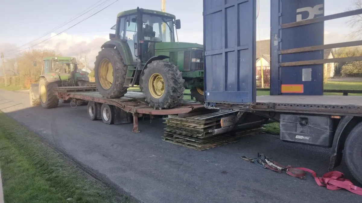 John Deere Other 2003 - Image 1