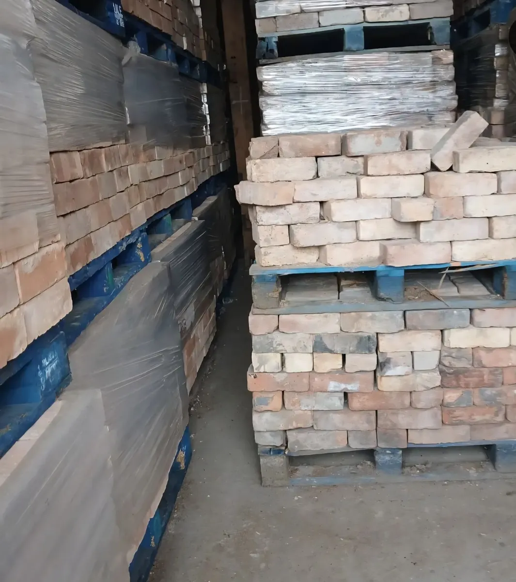 Description 🧱 LARGE ARRIVAL OF RECLAIMED BRICK — - Image 3