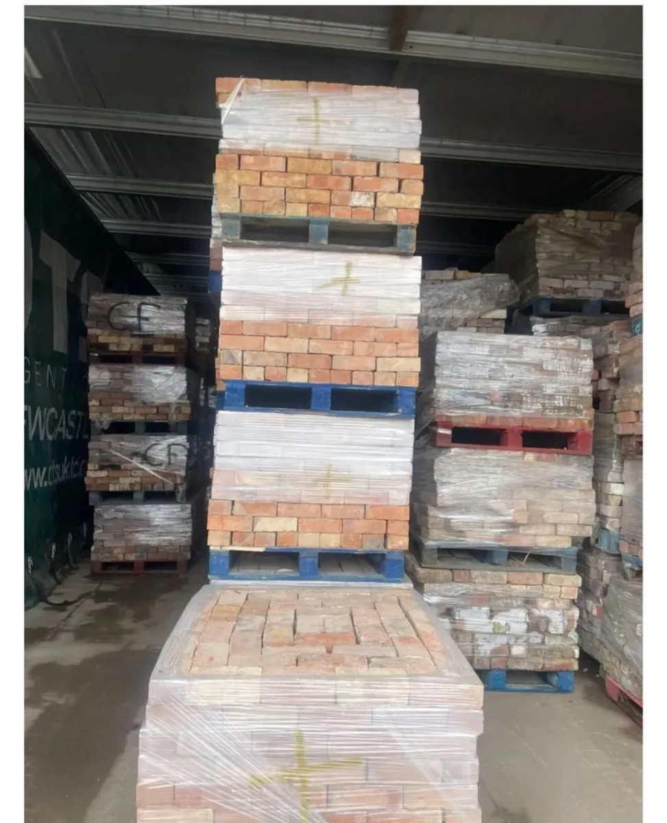 Description 🧱 LARGE ARRIVAL OF RECLAIMED BRICK — - Image 2
