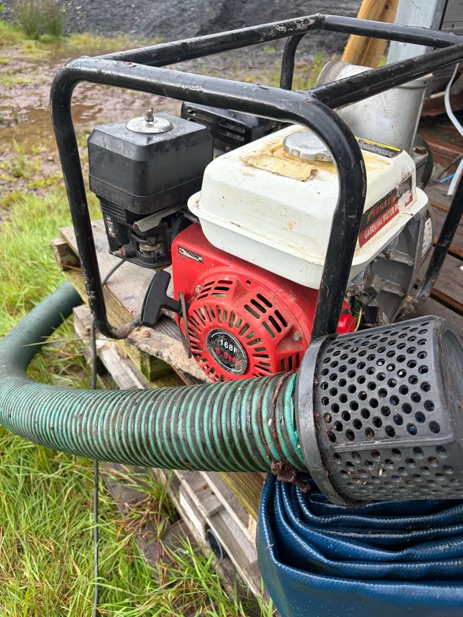 Water pump - Image 1
