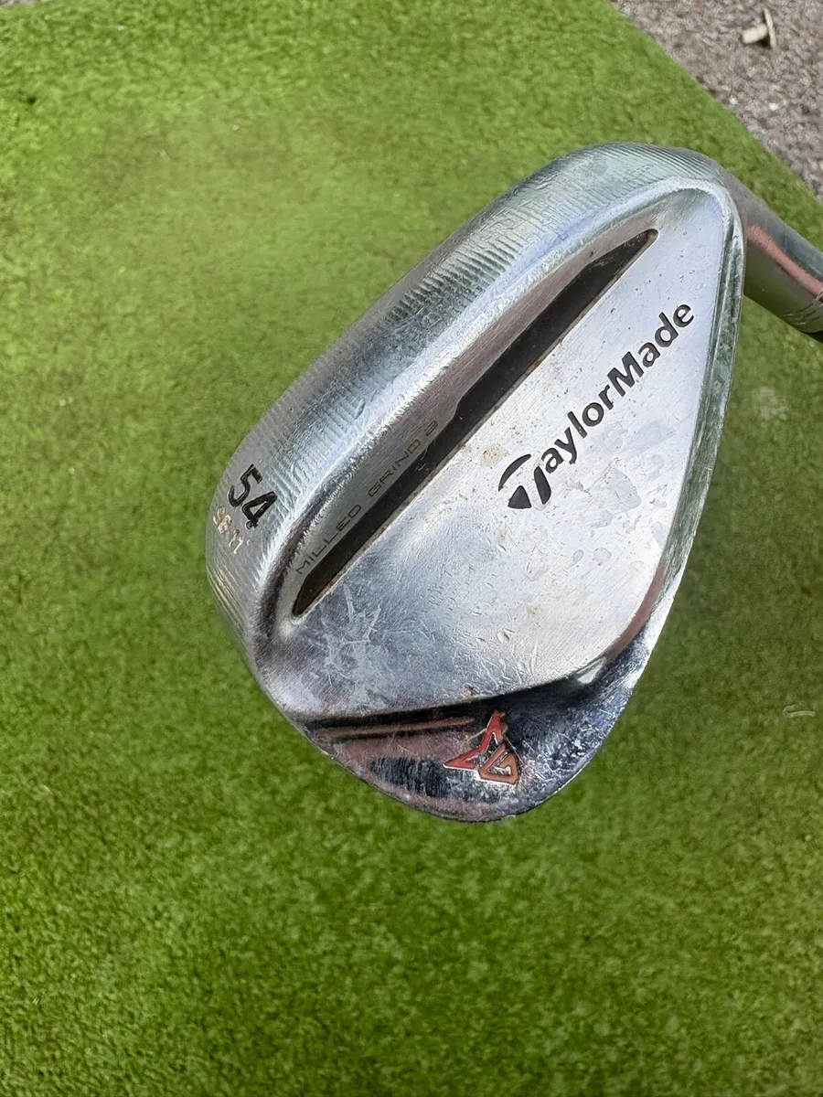 54 Degree Taylormade wedge - Image 3