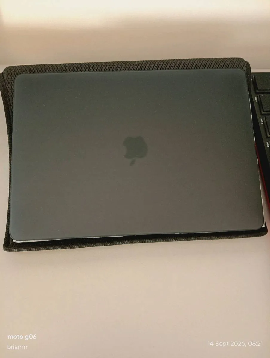 Apple MacBook Pro M1 2020 Upgraded 16GB RAM / 512G - Image 1