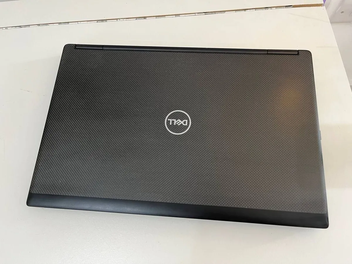 Dell Precision 7730 6 gigabytes of video memory - Image 3