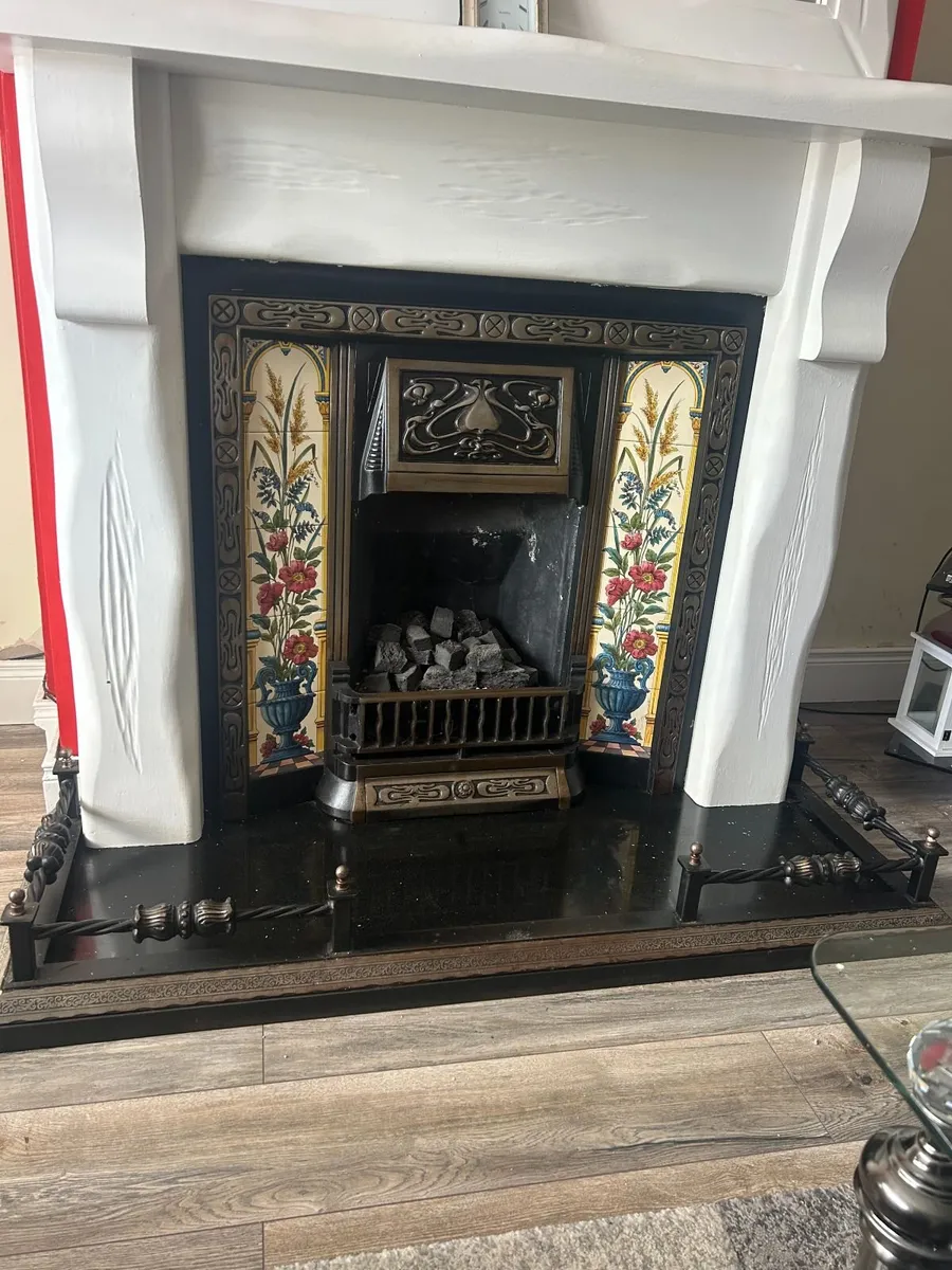 Chimney heart and Mirror Feature piece - Image 3