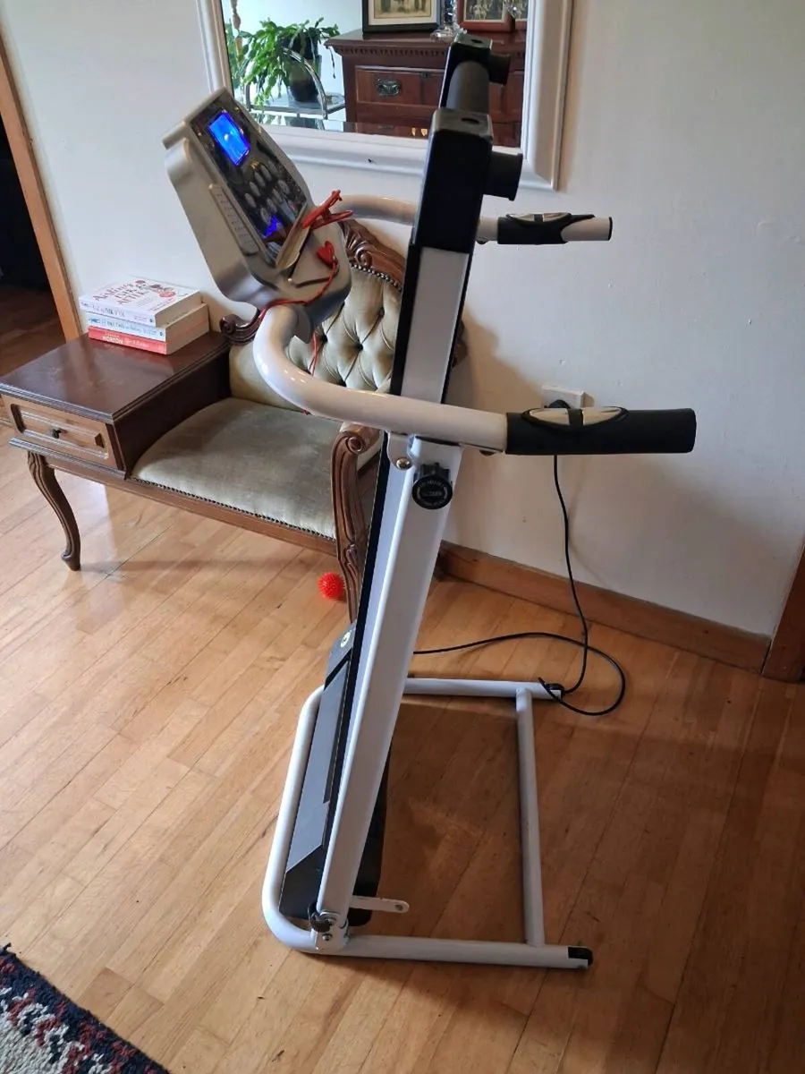 Treadmill - Image 2
