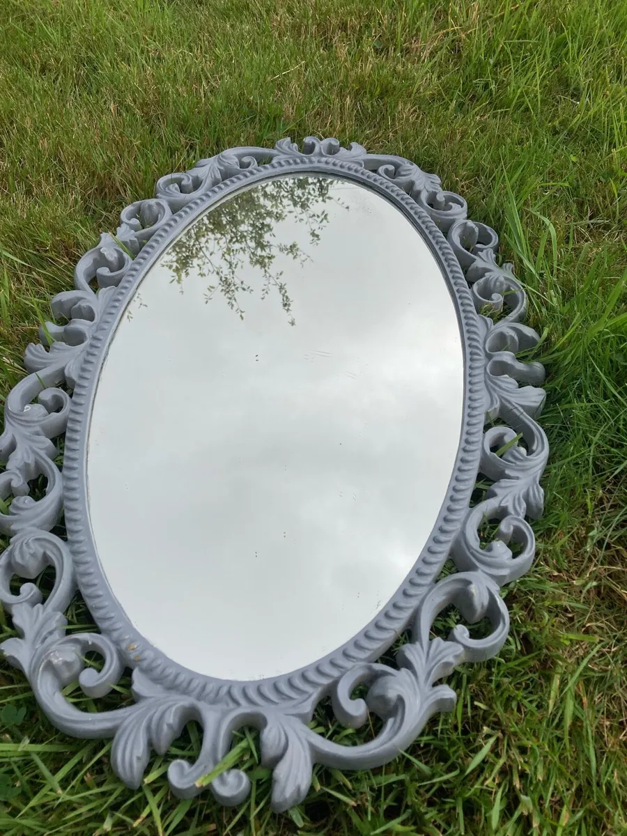 Vanity mirror - Image 1