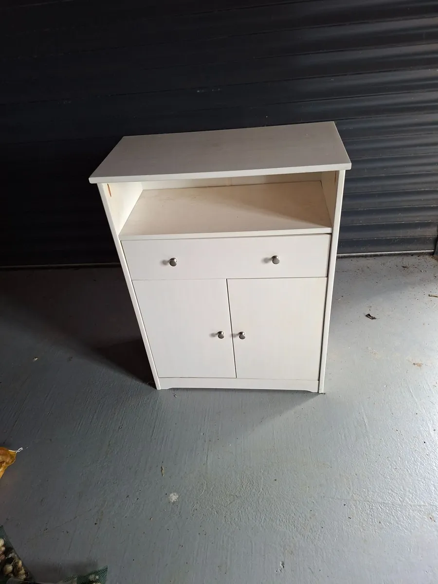 Bathroom  press - Image 3