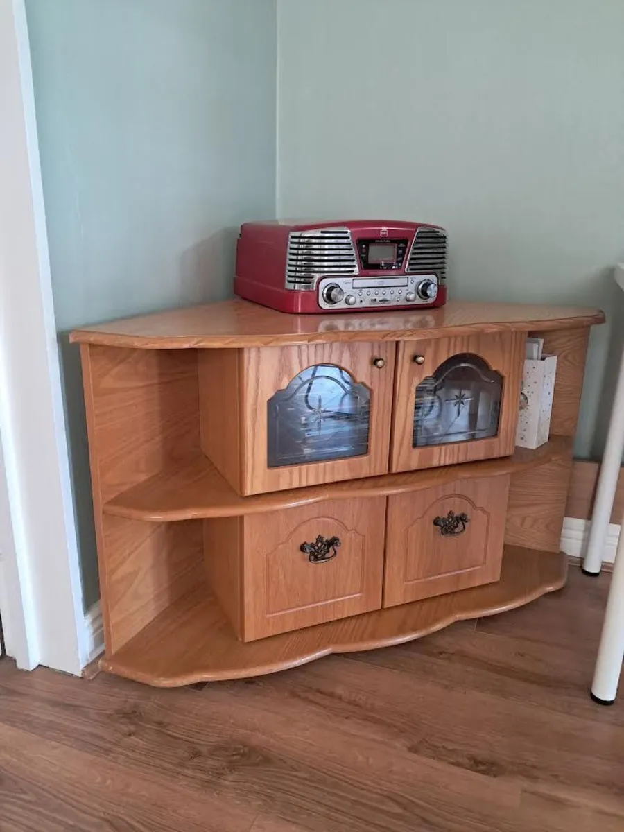 corner tv unit