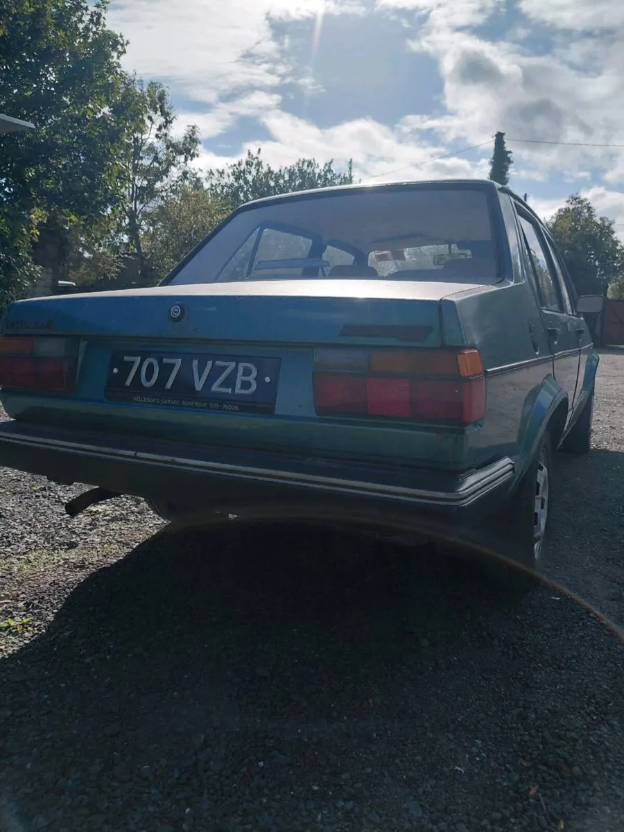 VW JETTA CL - Image 4