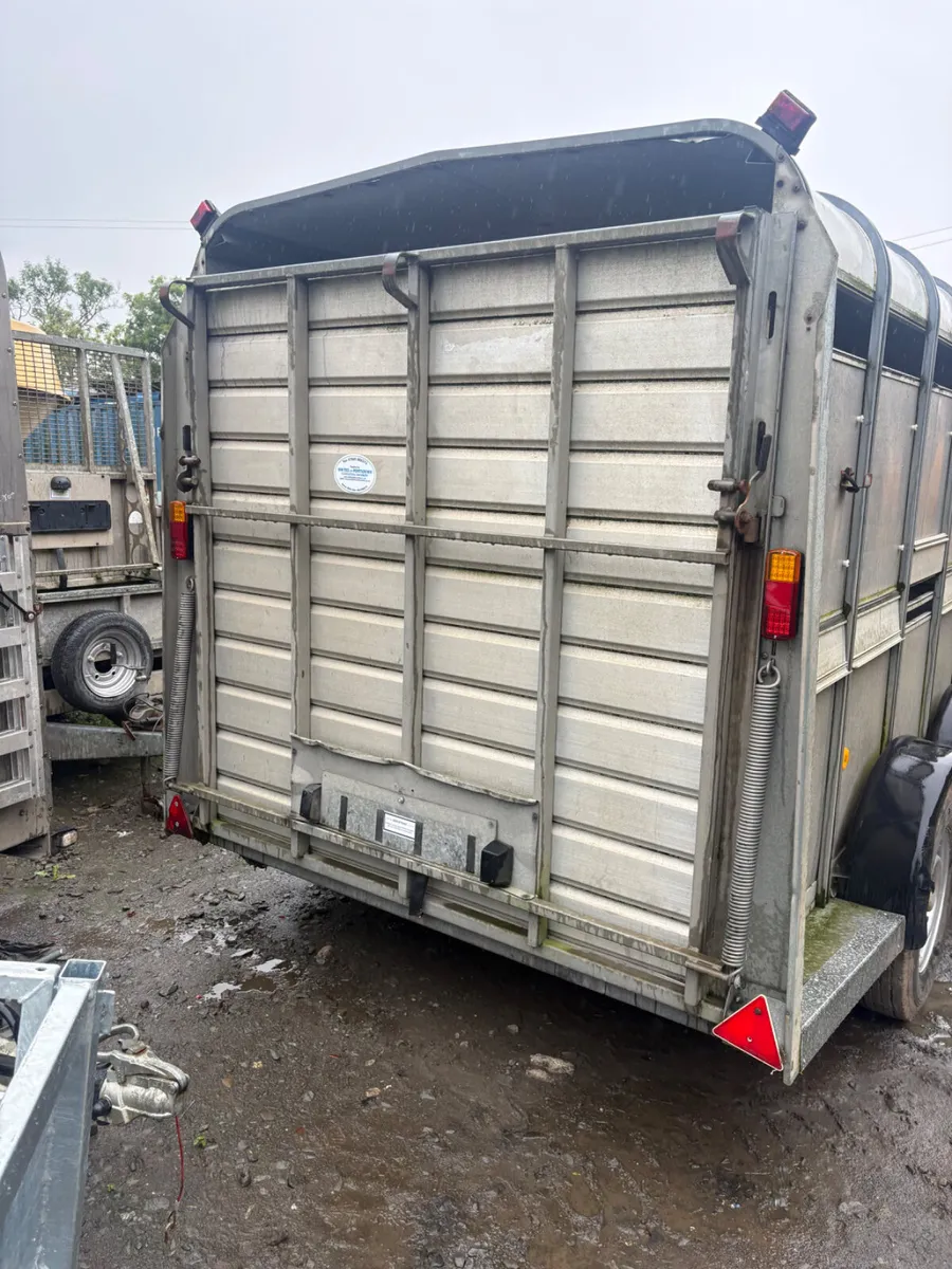 Ifor Williams 12ft cattle trailer - Image 2