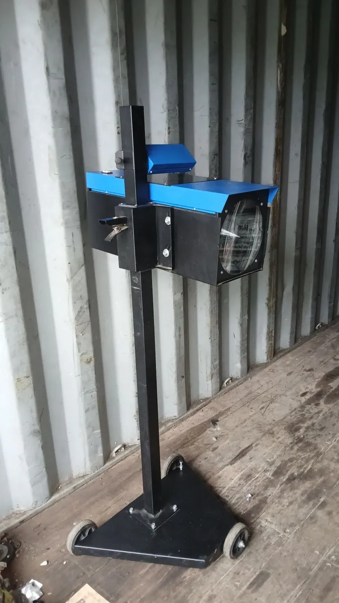 Headlight Beam Setter - Image 2