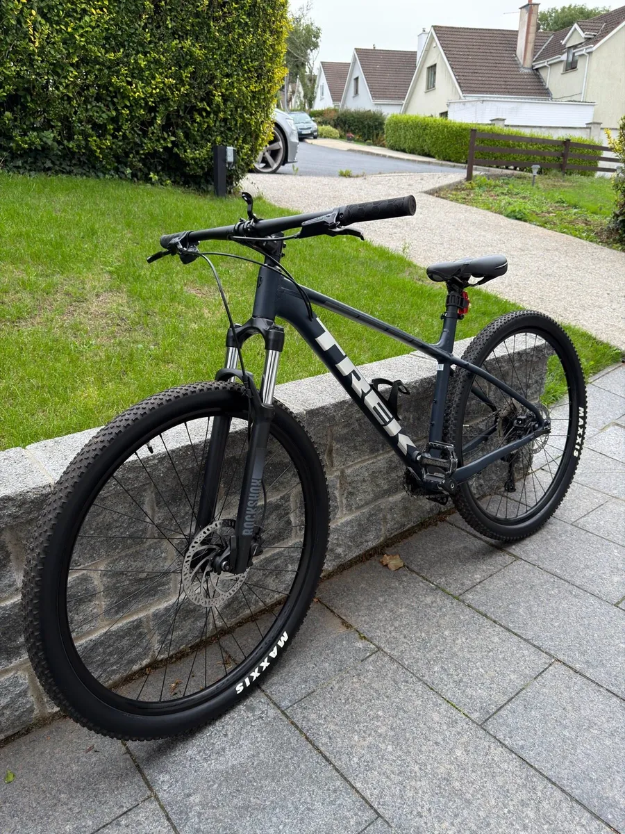 Trek Marlin 7 (L) 29” - Image 1