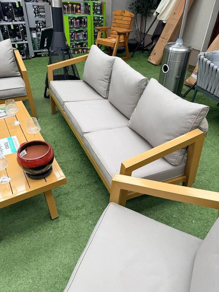 Outdoor Garden Furniture - Image 2