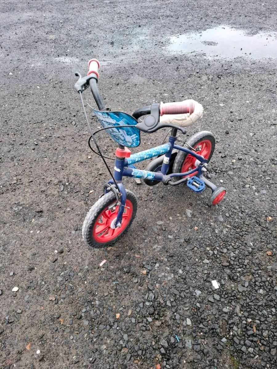 Kids spiderman bike - Image 1