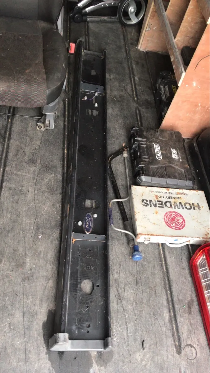 Ford transit pickup light bar