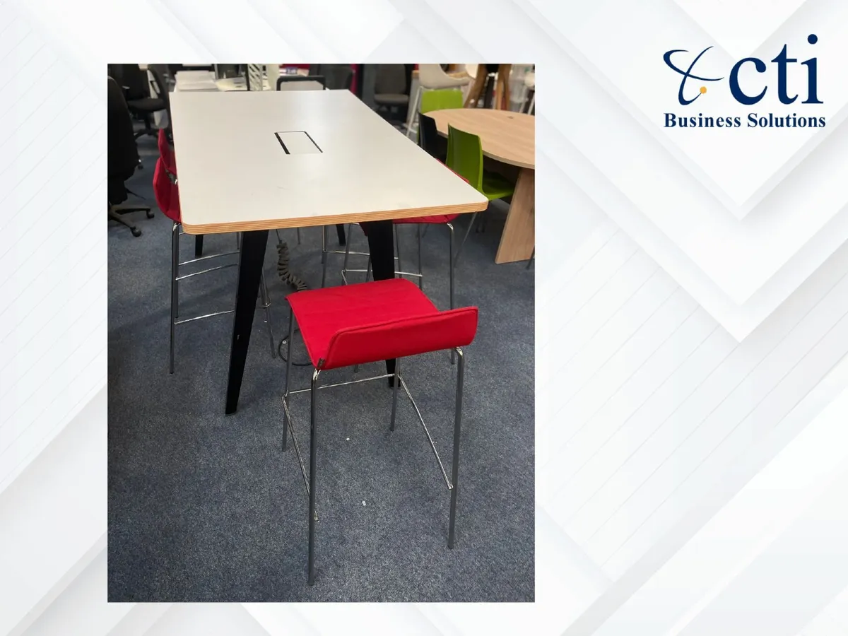 Steelcase High Table & 6 Pledge Stools - Image 2